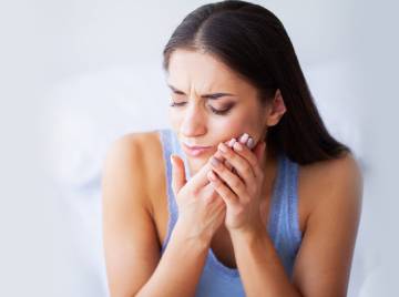 What to Do When a Dental Emergency Occurs? Expert Views